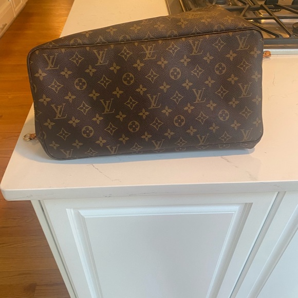 💎GET TWO💎Louis Vuitton Neverfull GM & Clutch - Picture 10 of 17